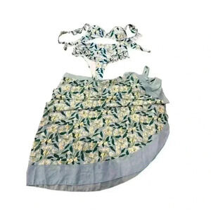 Shekini Women's 3 piece Swimsuit with Coverup Sarong.  Size M,  Pre-Owned.